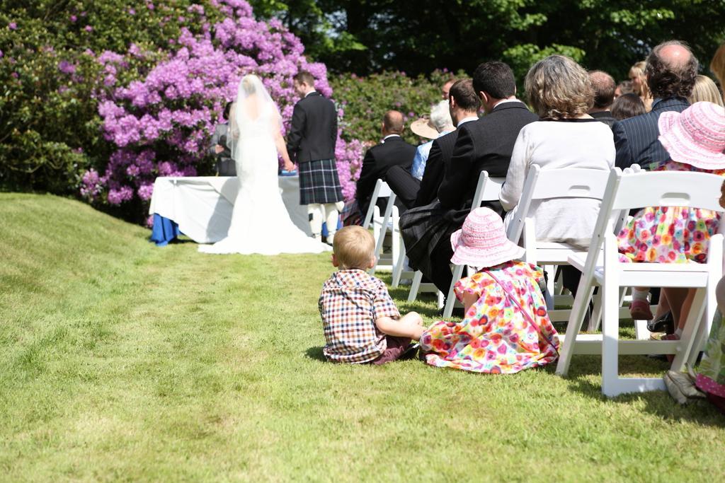 Chirnside Hall Hotel ภายนอก รูปภาพ