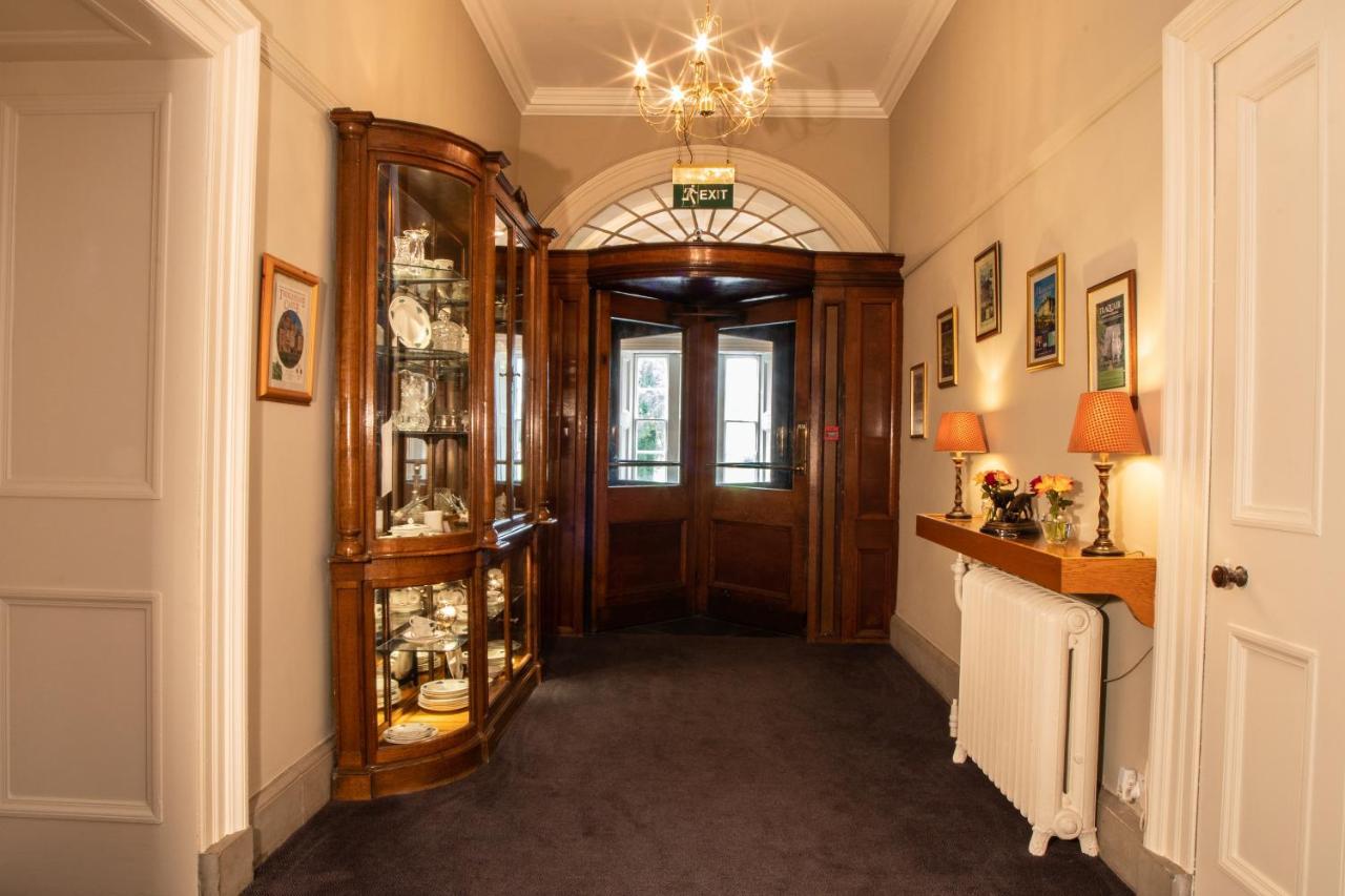 Chirnside Hall Hotel ภายนอก รูปภาพ