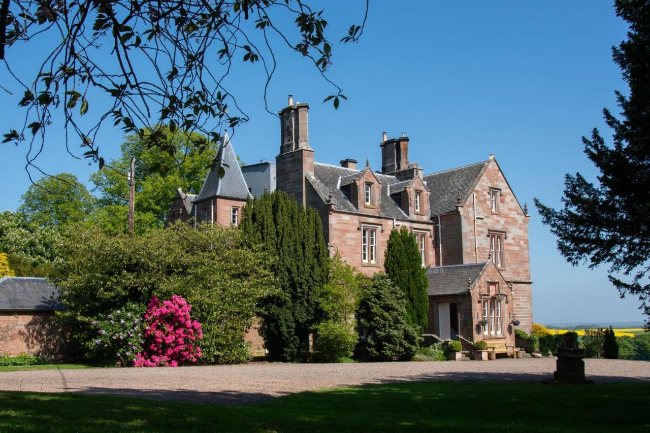 Chirnside Hall Hotel ภายนอก รูปภาพ