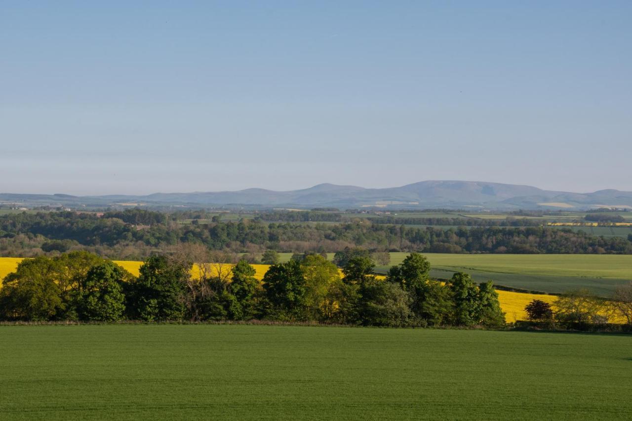 Chirnside Hall Hotel ภายนอก รูปภาพ