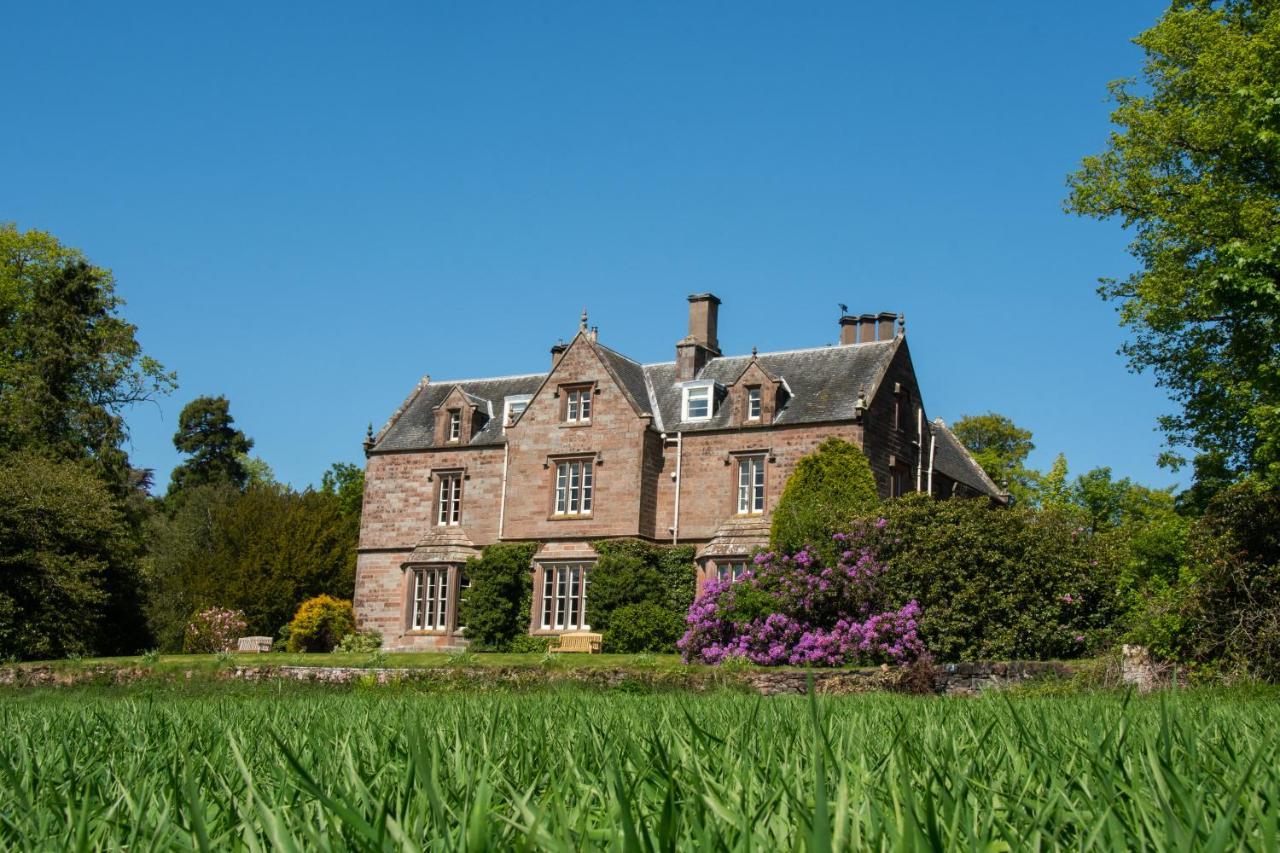 Chirnside Hall Hotel ภายนอก รูปภาพ