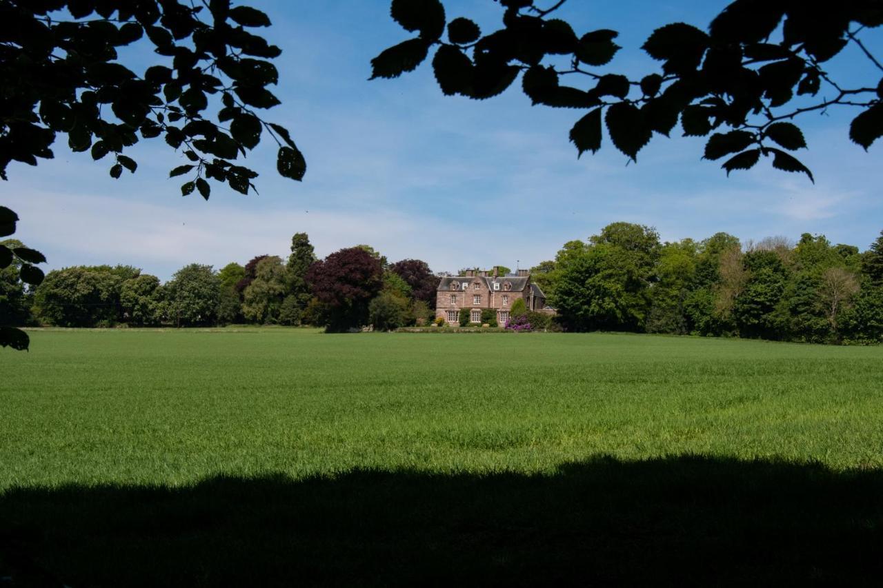 Chirnside Hall Hotel ภายนอก รูปภาพ