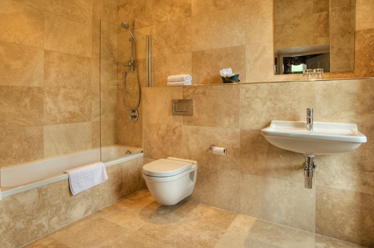 Chirnside Hall Hotel ภายนอก รูปภาพ