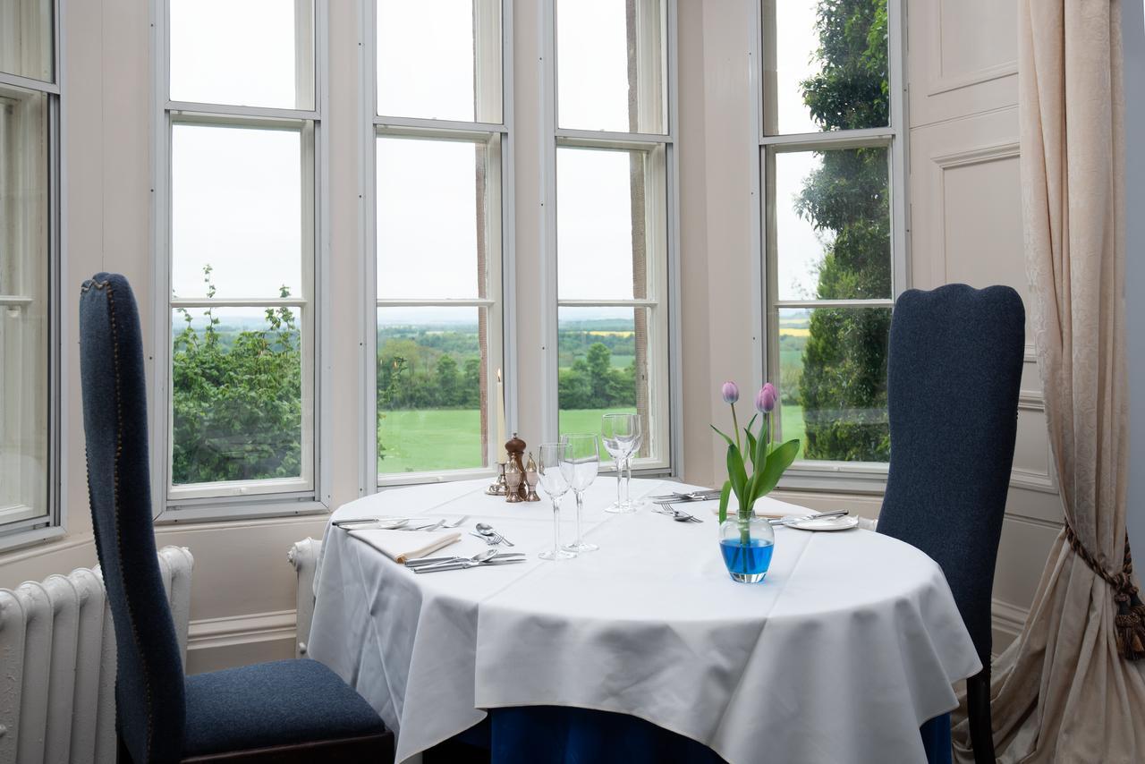 Chirnside Hall Hotel ภายนอก รูปภาพ